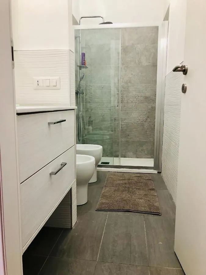 VT HOME - Appartamento Milano Zona Navigli